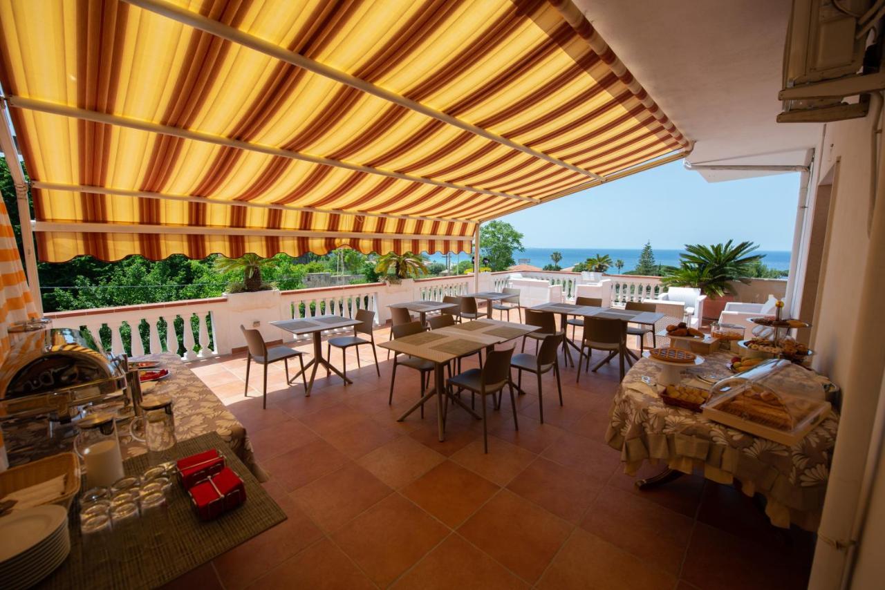 B&B Esterita Parghelia Buitenkant foto