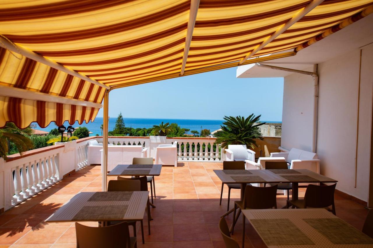 B&B Esterita Parghelia Buitenkant foto