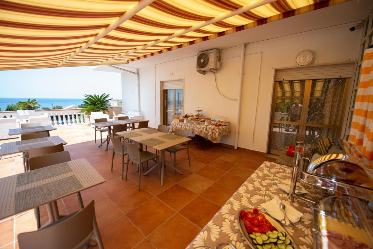 B&B Esterita Parghelia Buitenkant foto